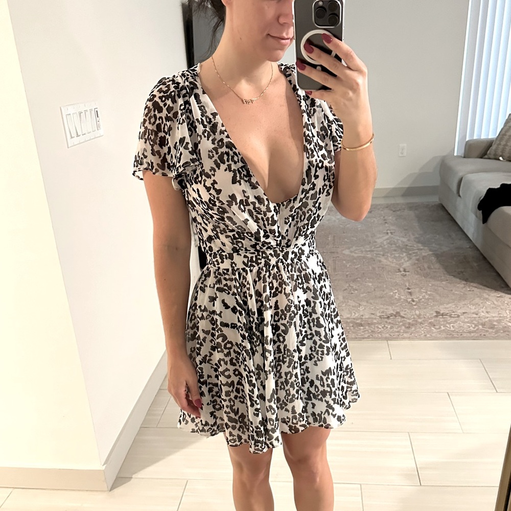 Nasty gal size XS black & white cheetah print low neck short dress